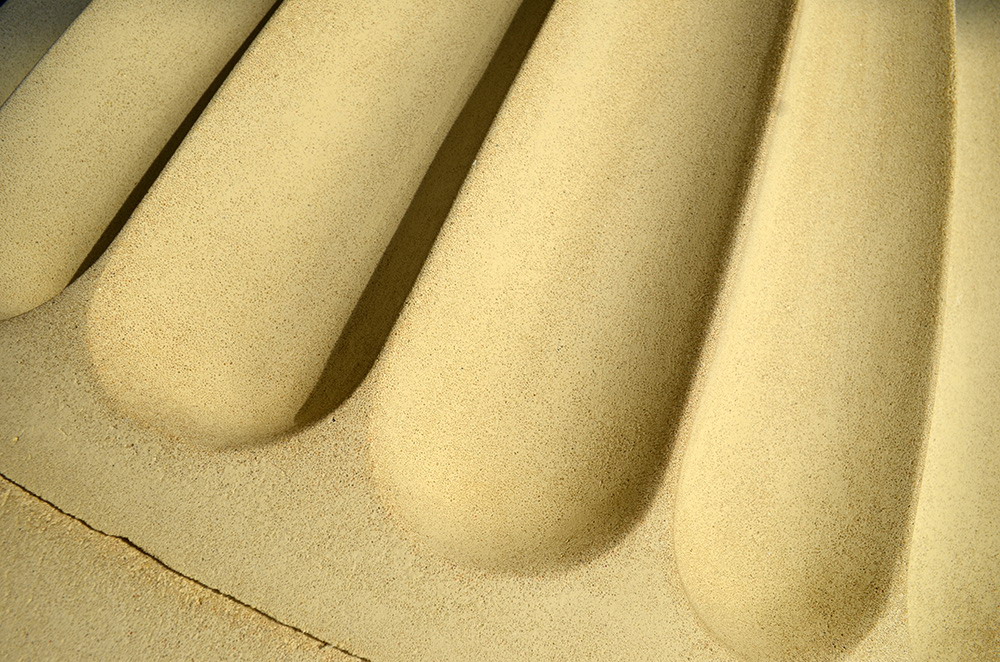 Архитектурный декор из СФБ с фактурой песчаника – новинка от АрхИдеи